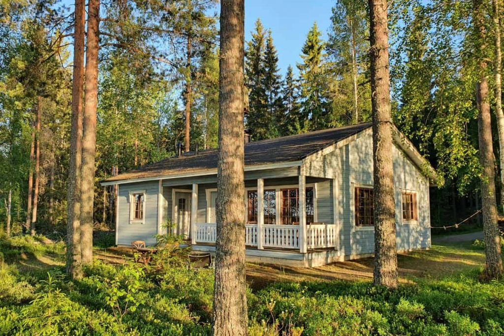 mokki-kallioniemi-ulkokuva