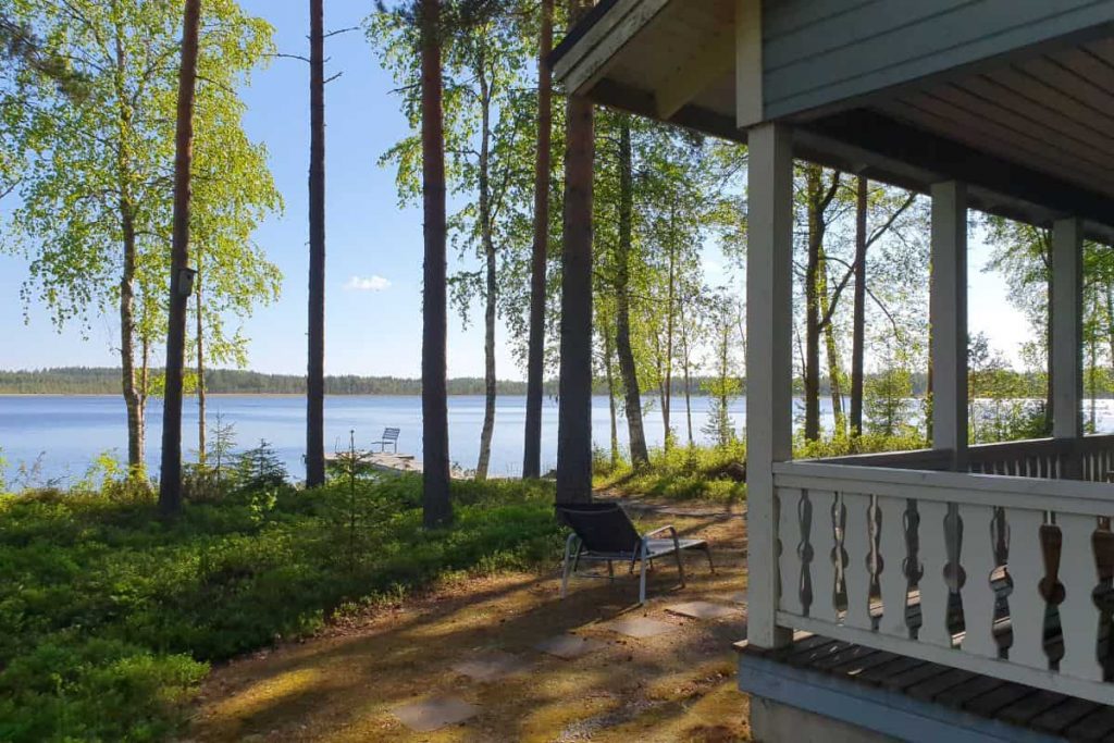 mokki-kallioniemi-ulkokuva-2