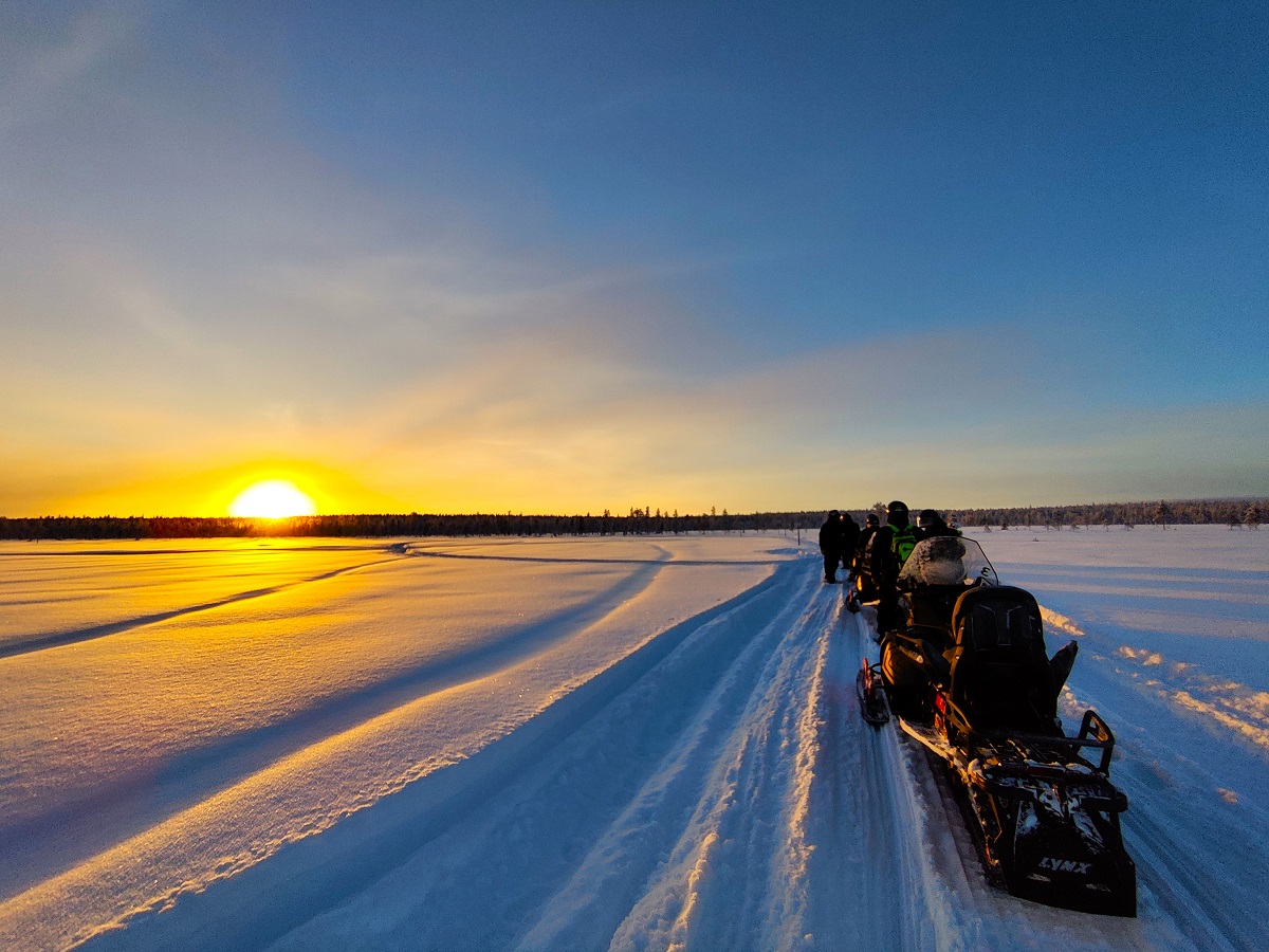 Erlebniswoche Nivunki Village in Finnisch Lappland